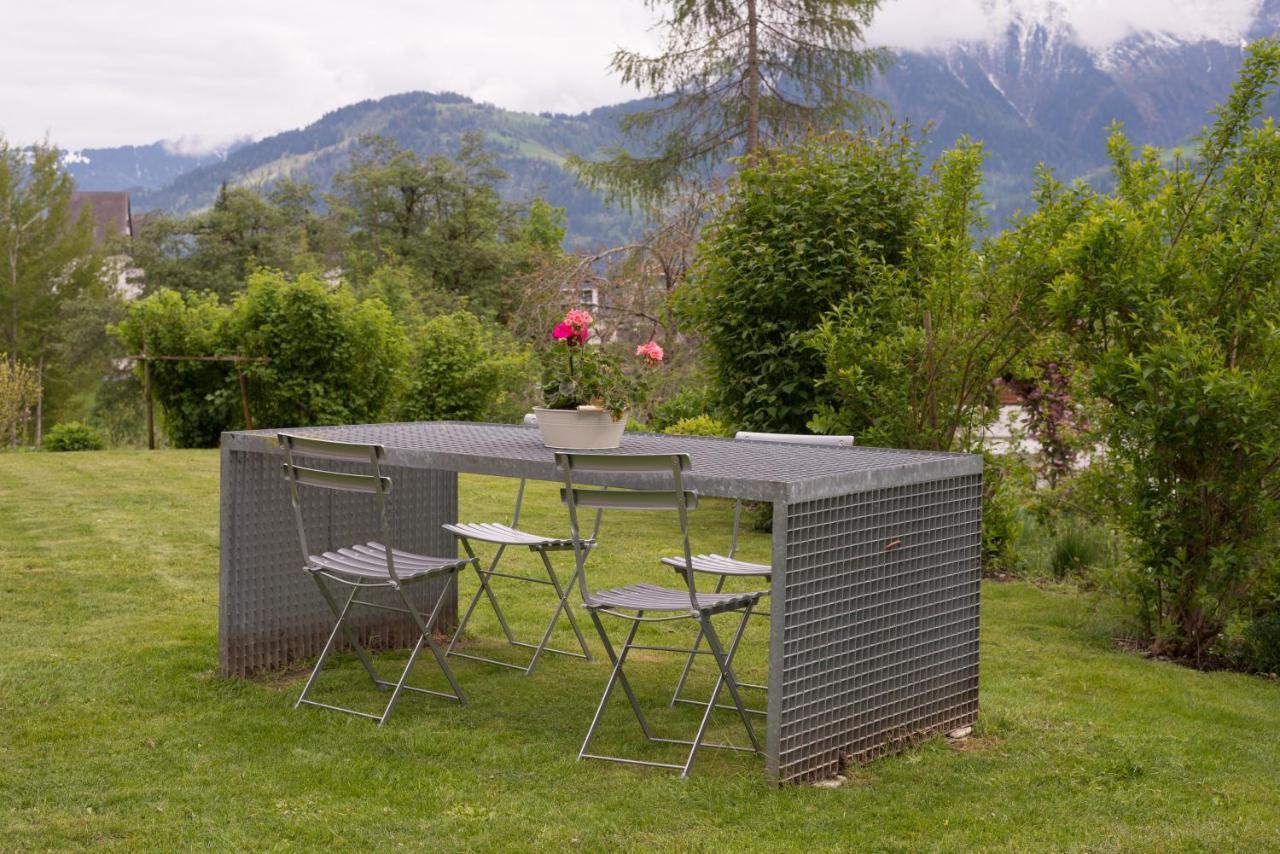 Grava - Ferienwohnung für max. 2 Personen Laax Exterior foto